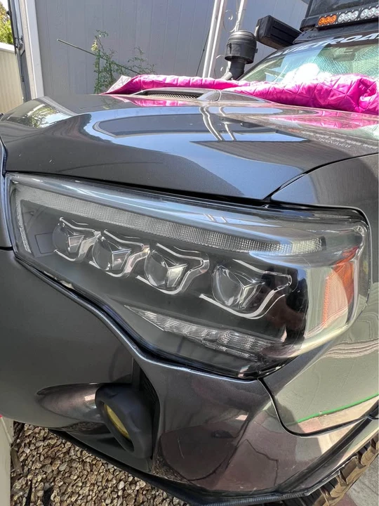 2015 Toyota 4Runner 5th Gen - Image 5 of 10