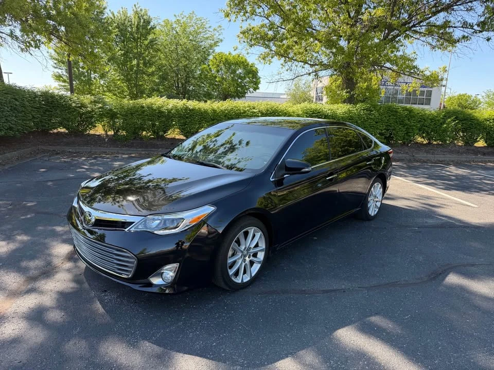 2015 Toyota Avalon 4th Gen - Image 4 of 12