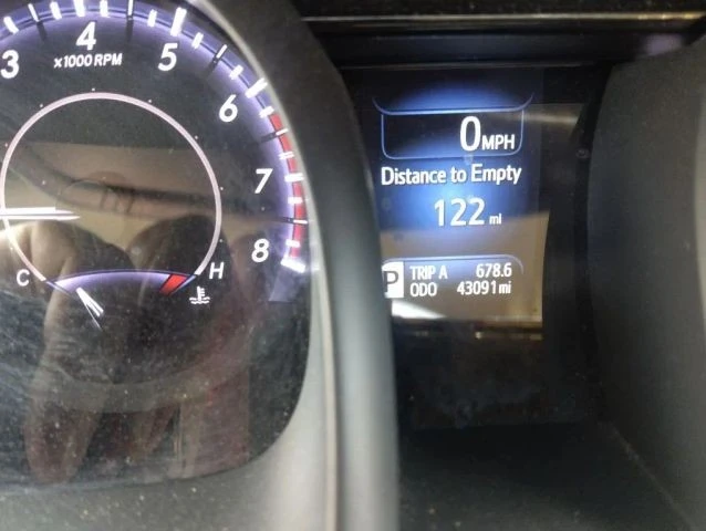 2015 Toyota Avalon 4th Gen - Image 9 of 24