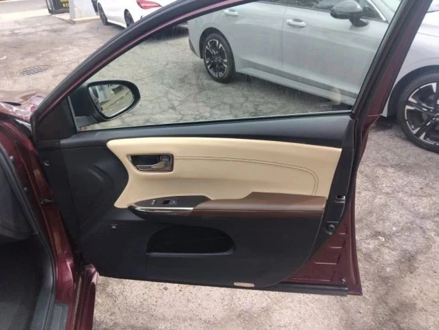 2015 Toyota Avalon 4th Gen - Image 23 of 24