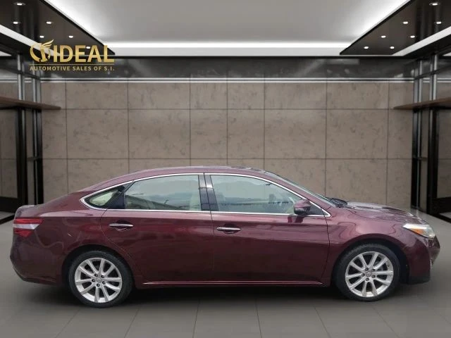 2015 Toyota Avalon 4th Gen - Image 2 of 24