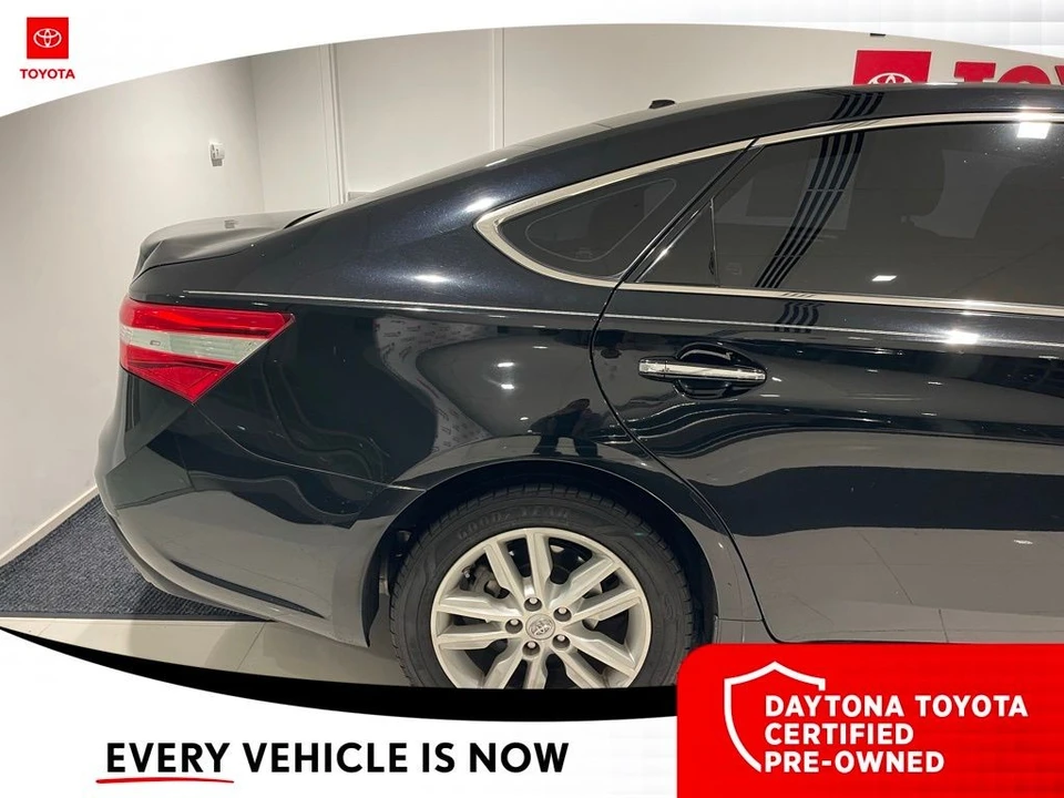 2015 Toyota Avalon 4th Gen - Image 8 of 10