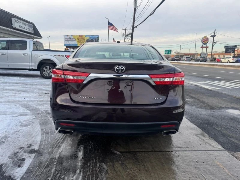 2015 Toyota Avalon 4th Gen - Image 6 of 12