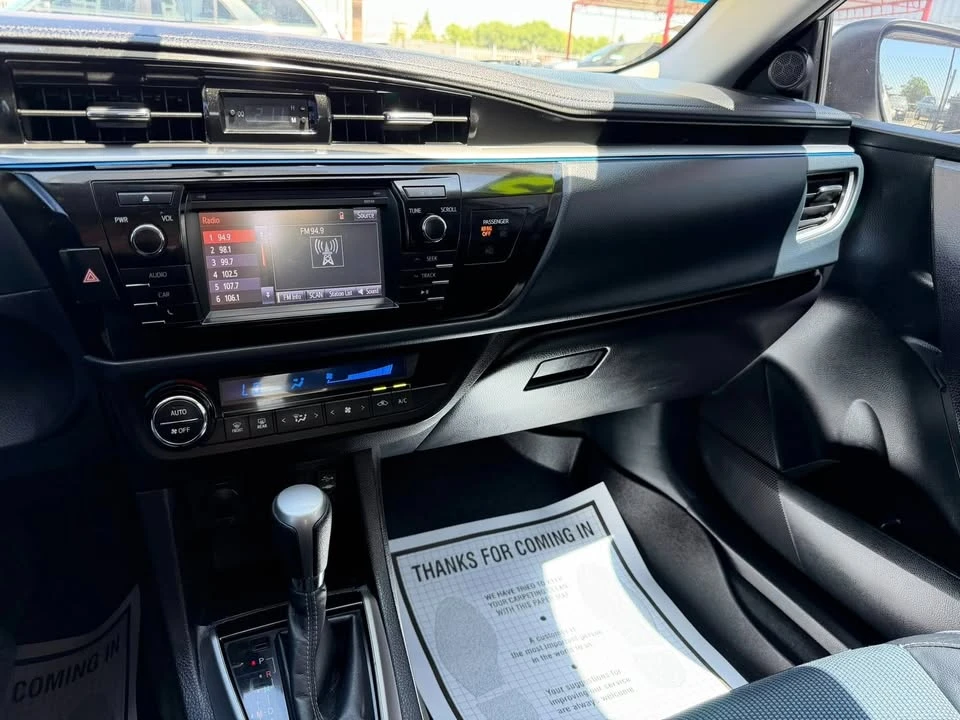 2015 Toyota Corolla 11th Gen - Image 10 of 11