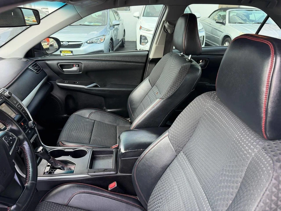 2015 Toyota Camry 7th Gen - Image 4 of 23