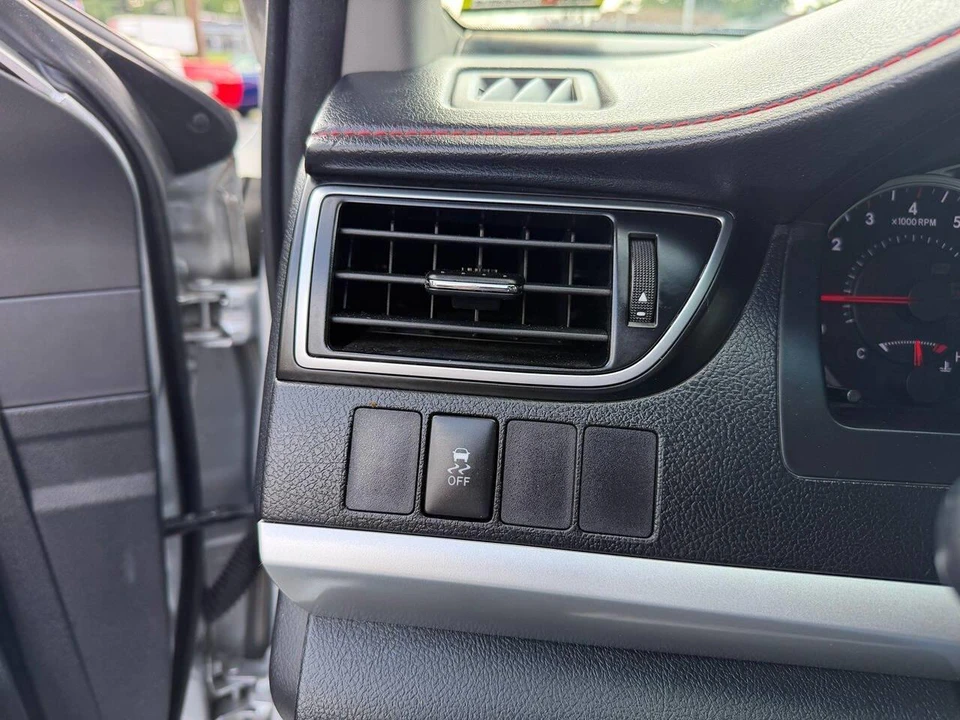 2015 Toyota Camry 7th Gen - Image 6 of 23