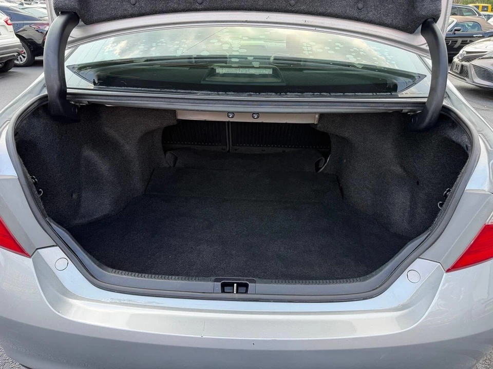 2015 Toyota Camry 7th Gen - Image 22 of 23