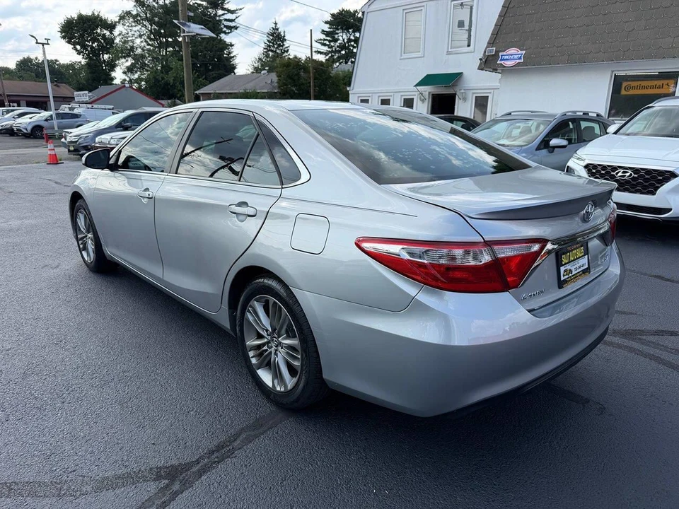 2015 Toyota Camry 7th Gen - Image 23 of 23