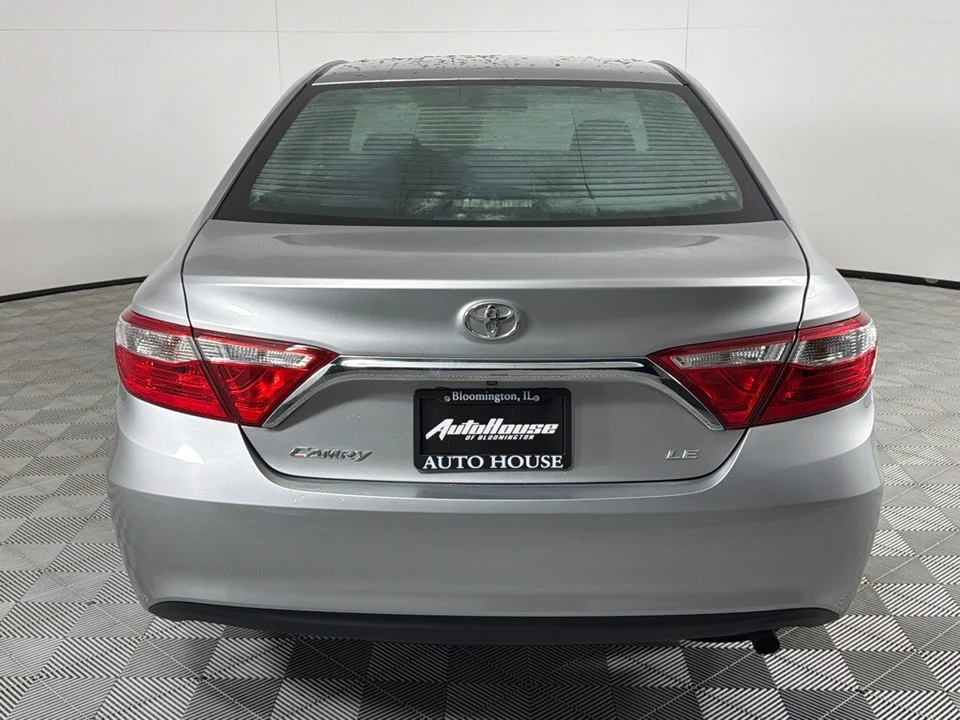 2015 Toyota Camry 7th Gen - Image 6 of 21