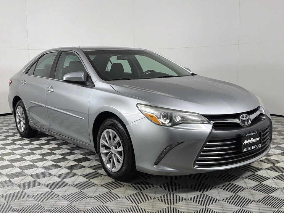 2015 Toyota Camry 7th Gen - Image 3 of 21