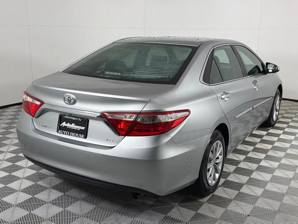 2015 Toyota Camry 7th Gen - Image 5 of 21