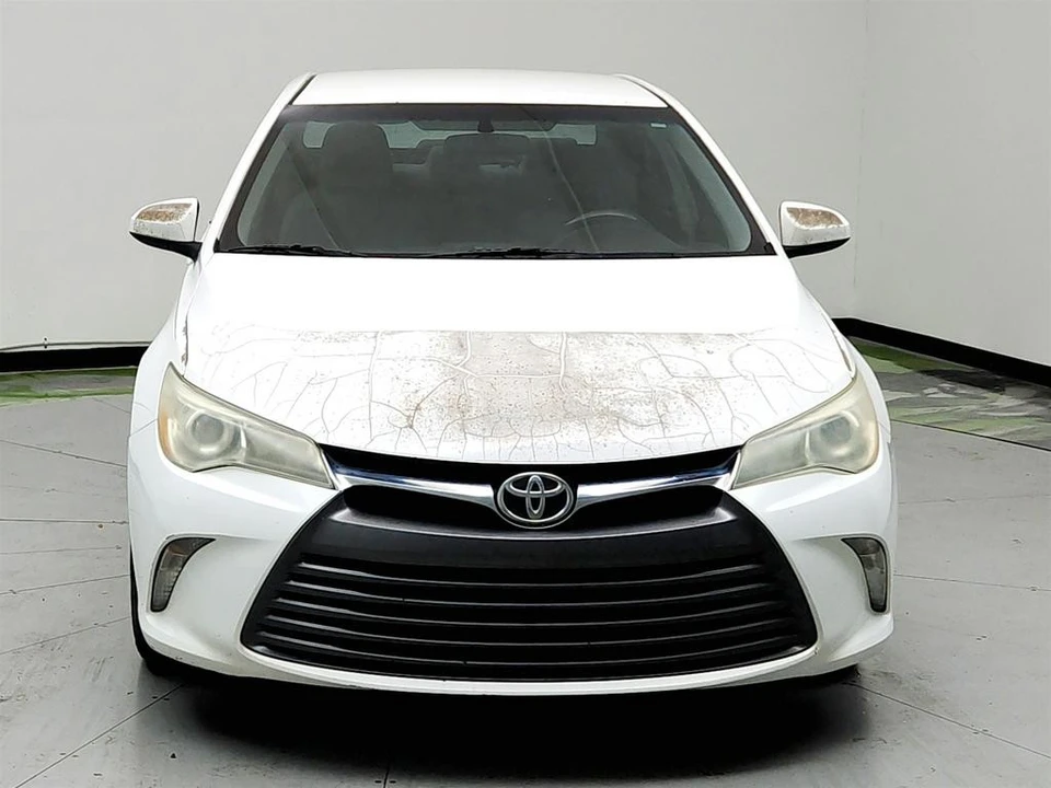 2015 Toyota Camry 7th Gen - Image 2 of 12
