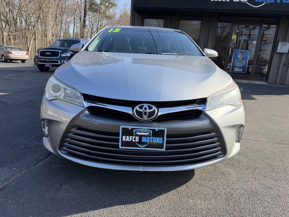 2015 Toyota Camry 7th Gen - Image 3 of 21
