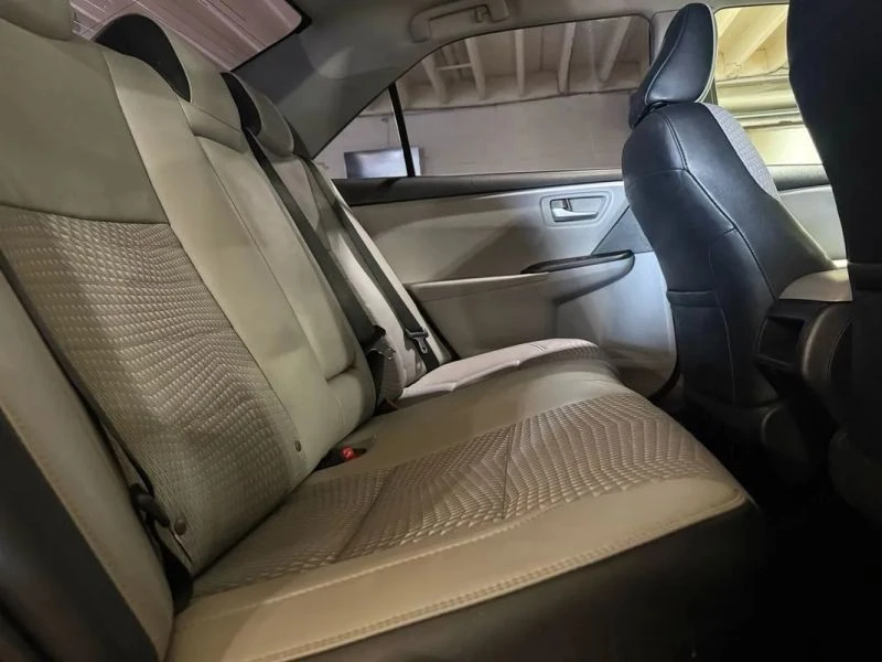 2015 Toyota Camry 7th Gen - Image 9 of 12