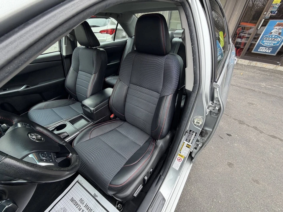 2015 Toyota Camry 7th Gen - Image 15 of 21