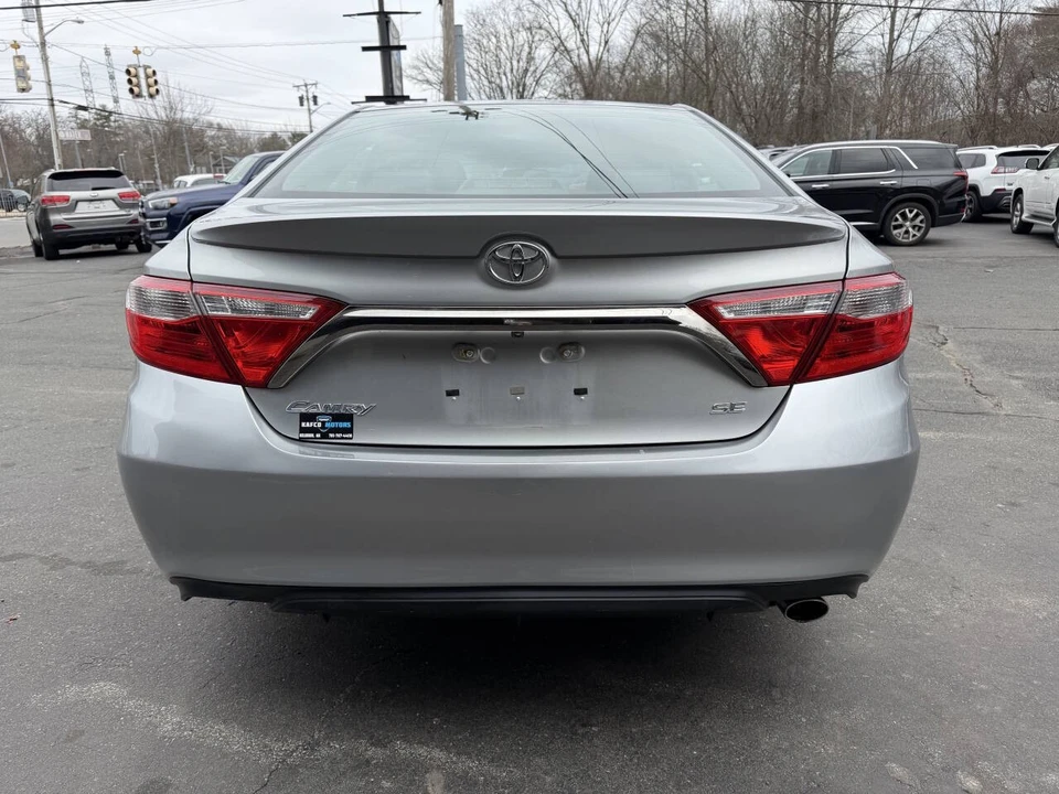 2015 Toyota Camry 7th Gen - Image 8 of 21