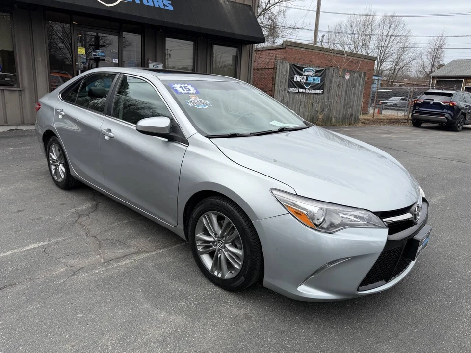 2015 Toyota Camry 7th Gen - Image 7 of 21
