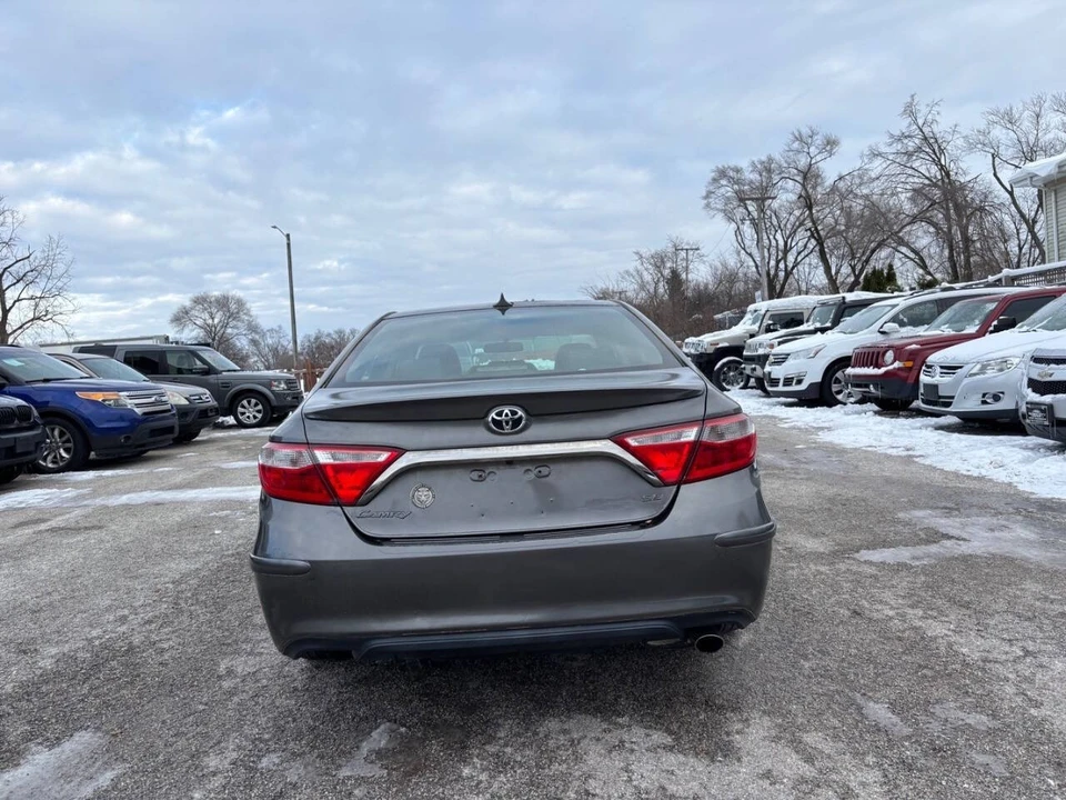 2015 Toyota Camry 7th Gen - Image 7 of 19