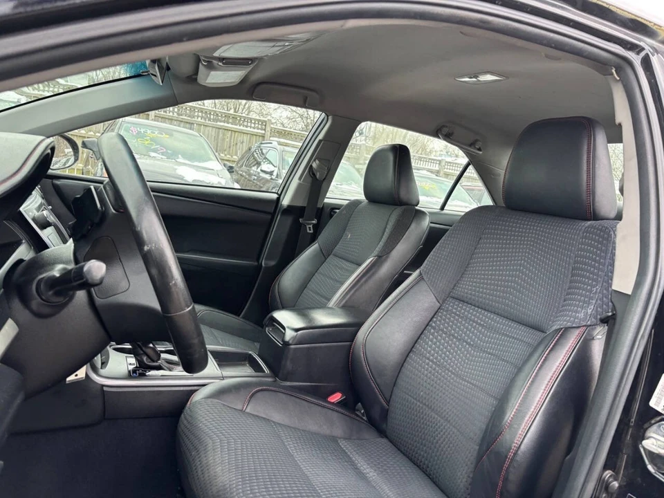 2015 Toyota Camry 7th Gen - Image 18 of 19