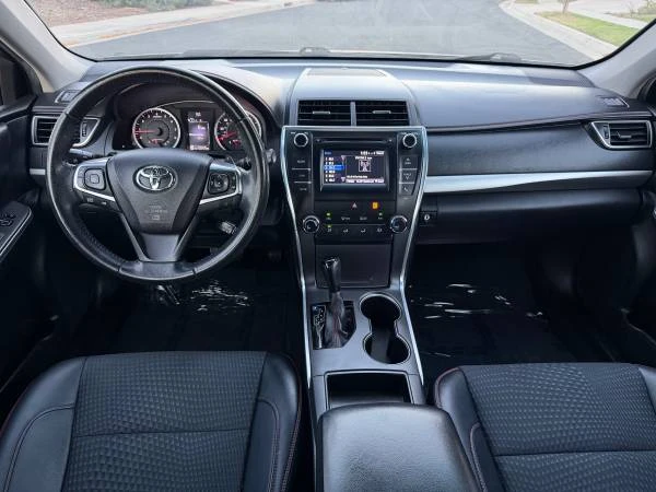 2015 Toyota Camry 7th Gen - Image 11 of 31