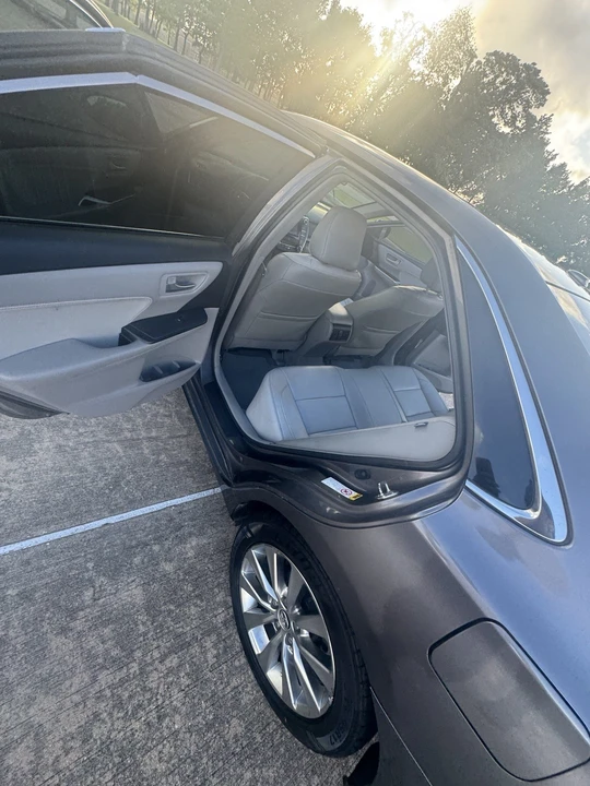 2015 Toyota Camry 7th Gen - Image 3 of 21