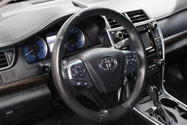 2015 Toyota Camry 7th Gen - Image 12 of 21