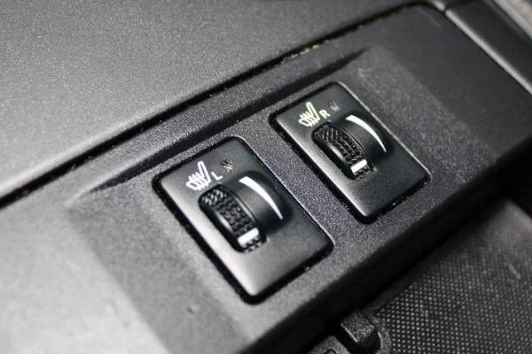 2015 Toyota Camry 7th Gen - Image 19 of 21