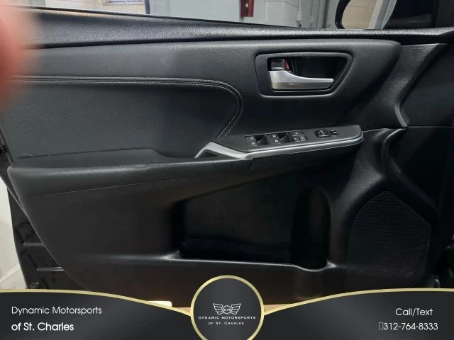 2015 Toyota Camry 7th Gen - Image 14 of 21
