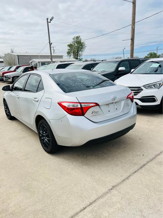 2015 Toyota Corolla 11th Gen - Image 2 of 9