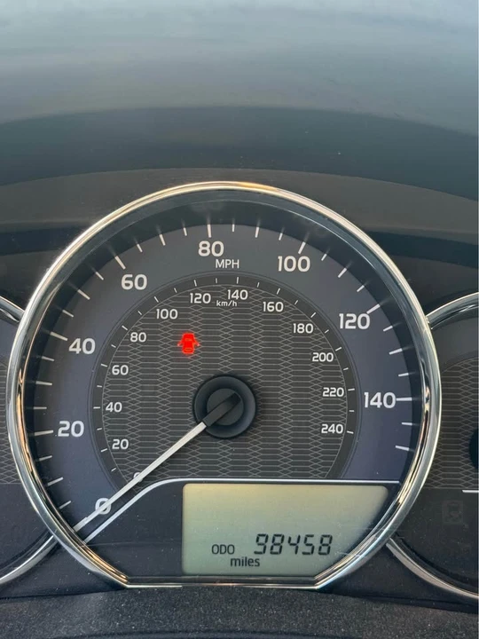 2015 Toyota Corolla 11th Gen - Image 7 of 7