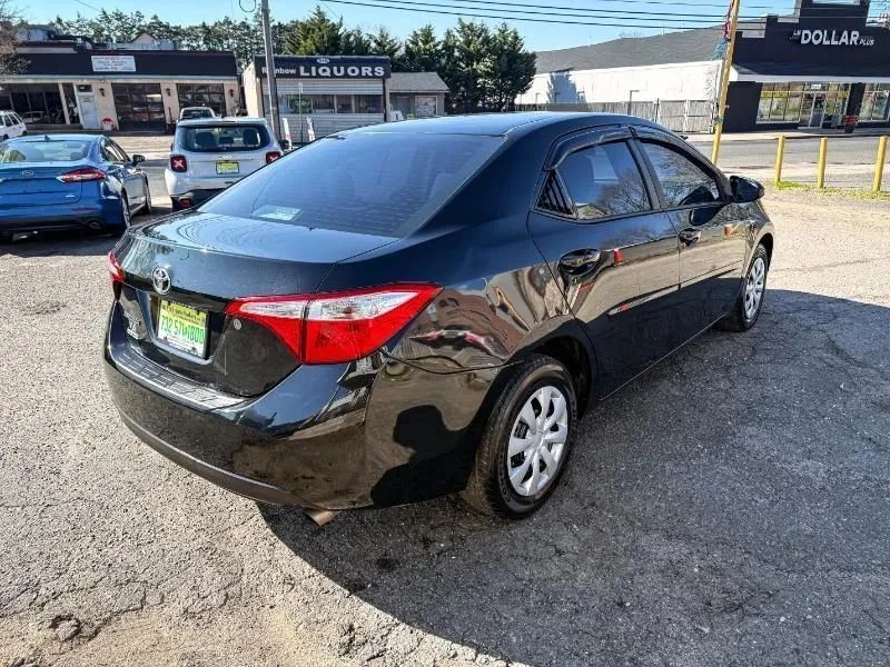 2015 Toyota Corolla 11th Gen - Image 5 of 12