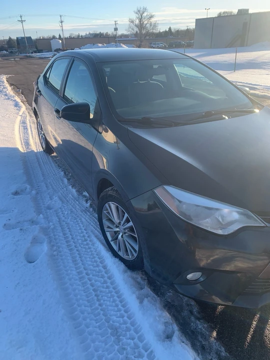 2015 Toyota Corolla 11th Gen - Image 10 of 21