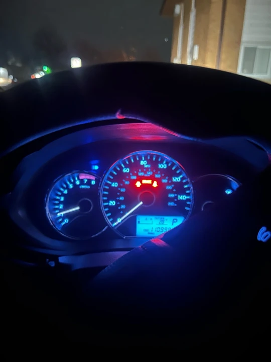 2015 Toyota Corolla 11th Gen - Image 20 of 21