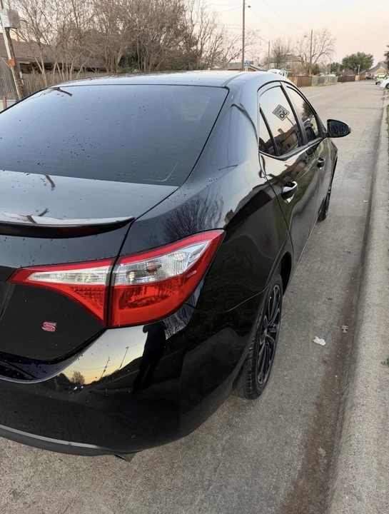 2015 Toyota Corolla 11th Gen - Image 6 of 11