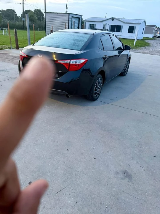2015 Toyota Corolla 11th Gen - Image 3 of 6
