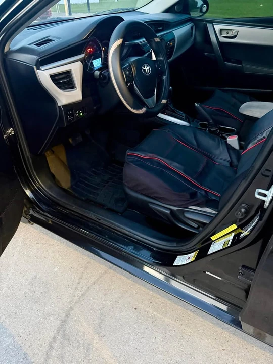 2015 Toyota Corolla 11th Gen - Image 2 of 6