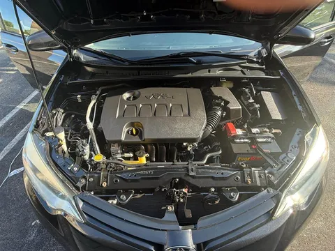 2015 Toyota Corolla 11th Gen - Image 4 of 11