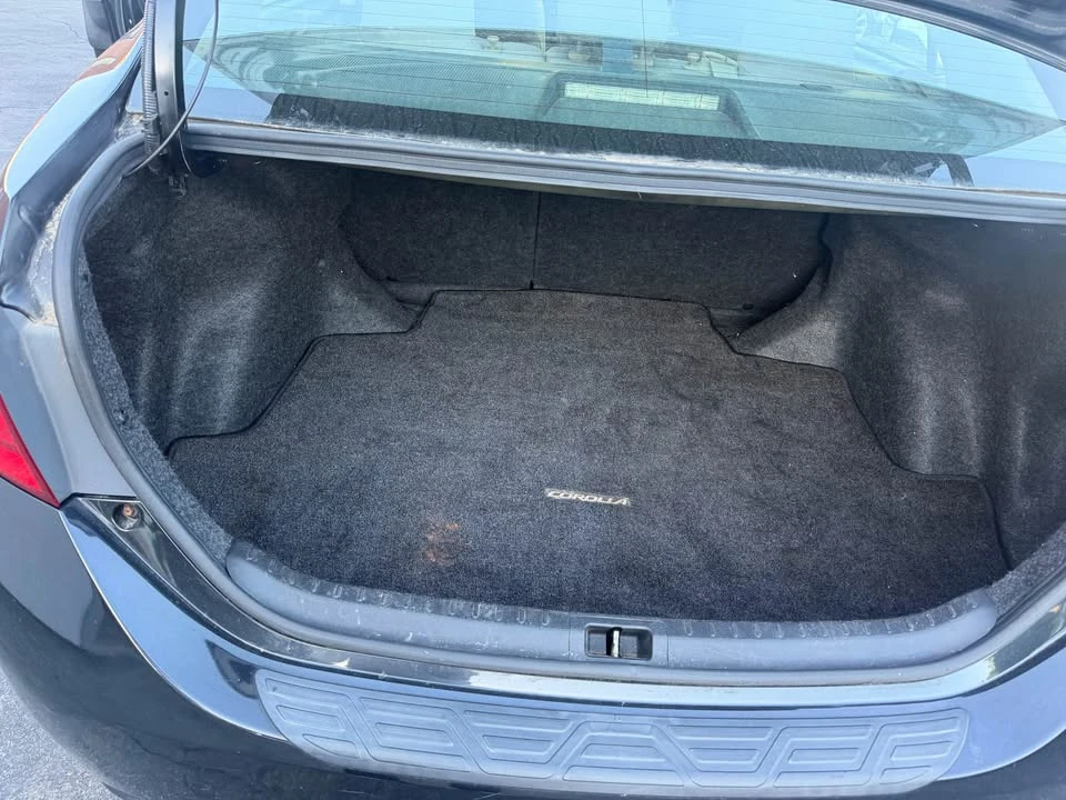 2015 Toyota Corolla 11th Gen - Image 16 of 20