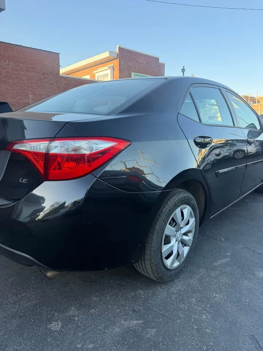 2015 Toyota Corolla 11th Gen - Image 5 of 20