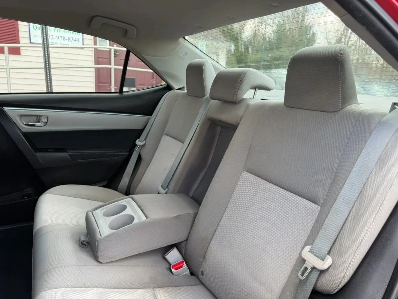 2015 Toyota Corolla 11th Gen - Image 9 of 12