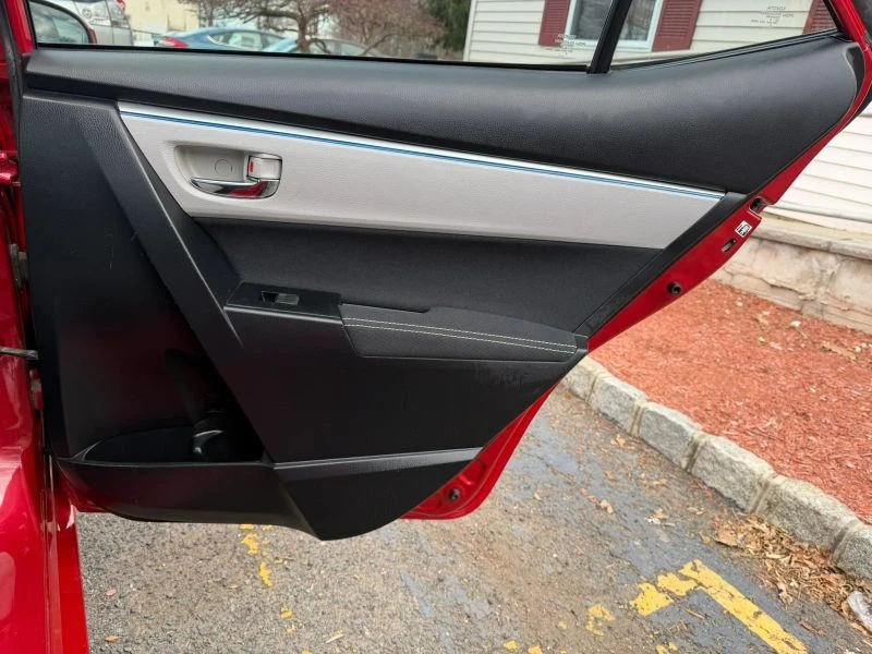 2015 Toyota Corolla 11th Gen - Image 12 of 12