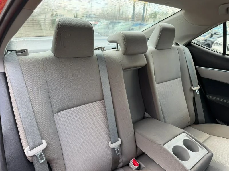 2015 Toyota Corolla 11th Gen - Image 11 of 12