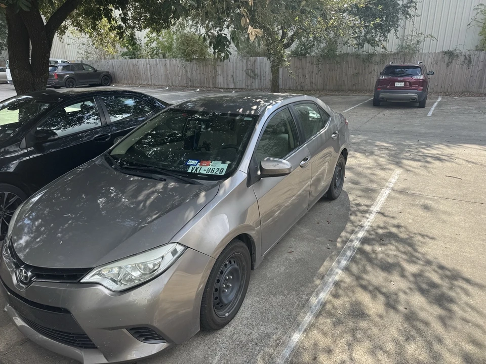 2015 Toyota Corolla 11th Gen - Image 7 of 10