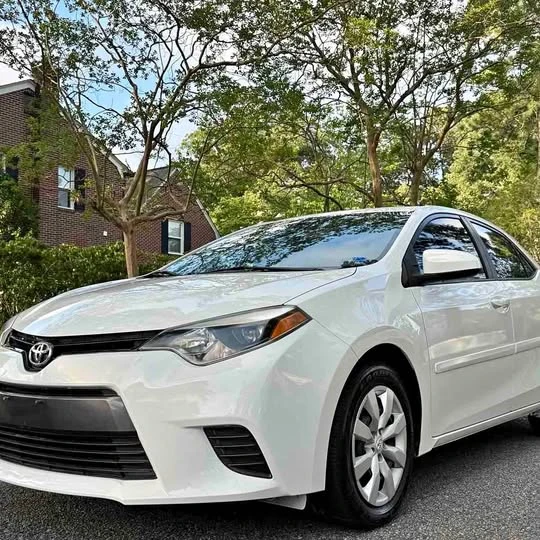 2015 Toyota Corolla 11th Gen - Image 1 of 1