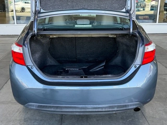 2015 Toyota Corolla 11th Gen - Image 16 of 21