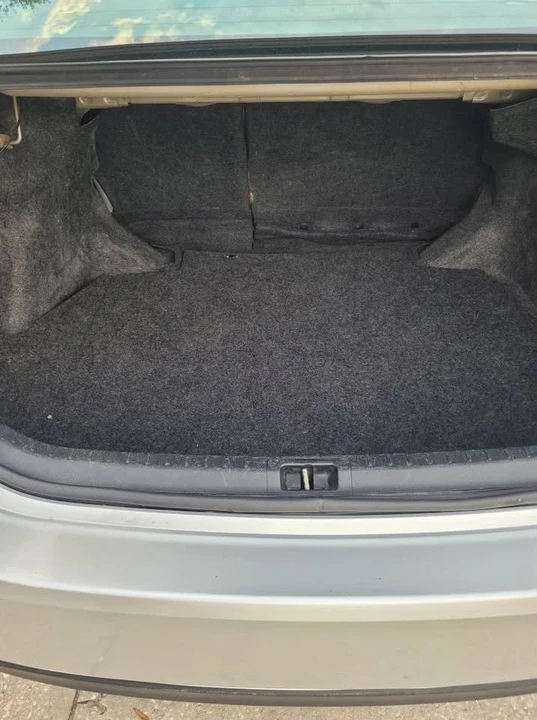 2015 Toyota Corolla 11th Gen - Image 11 of 12