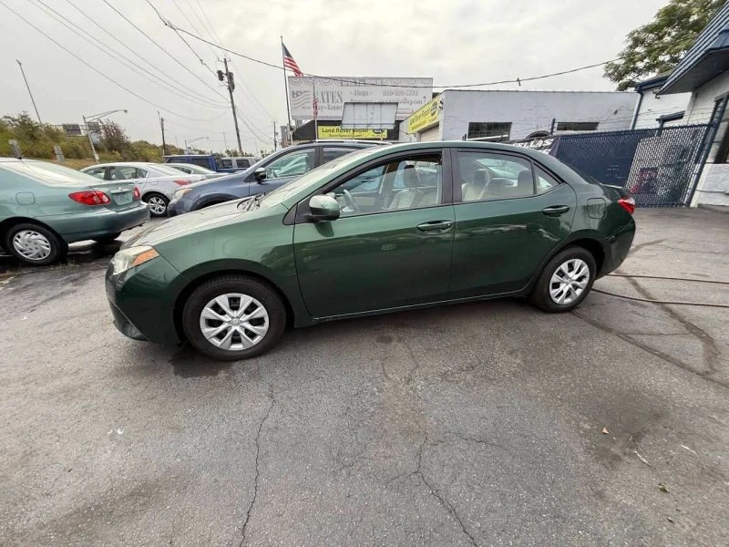 2015 Toyota Corolla 11th Gen - Image 6 of 12