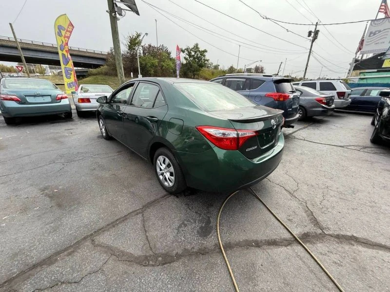 2015 Toyota Corolla 11th Gen - Image 10 of 12