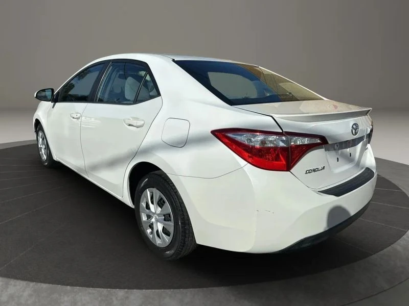 2015 Toyota Corolla 11th Gen - Image 7 of 12