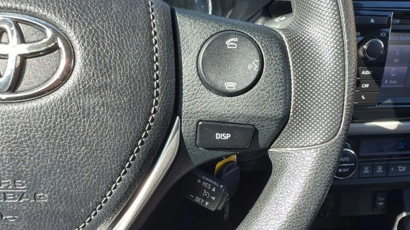2015 Toyota Corolla 11th Gen - Image 11 of 12